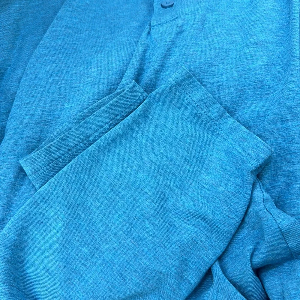 Lululemon 5 Year Basic Long Sleeve Henley - Picture 7 of 10